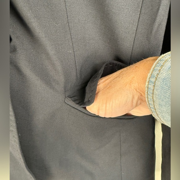 J. Crew Schoolboy Women's Size 2 Black Wool 2 Button Blazer Jacket #71959 Career - Picture 4 of 14